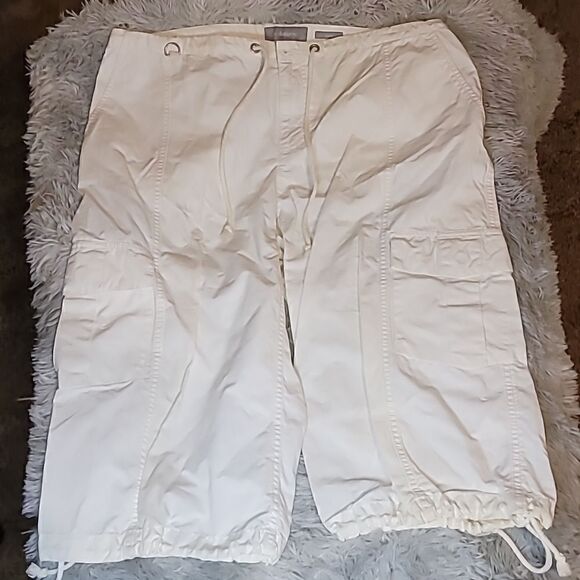 Liz Claiborne Sloane Cargo Bermuda shorts Size 12 - Picture 3 of 5